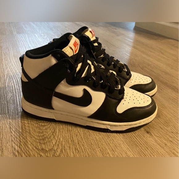 Panda Dunks - Picture 2 of 2